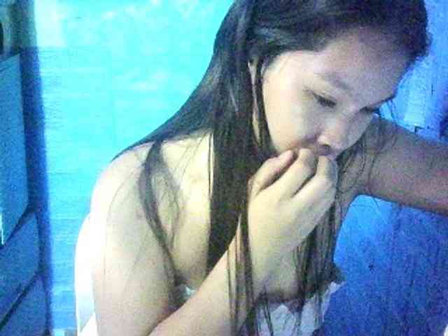 Velvetkiss24 webcam