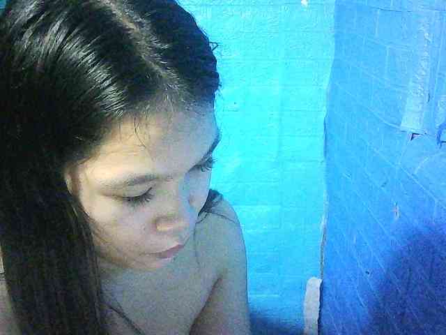 Velvetkiss24 webcam