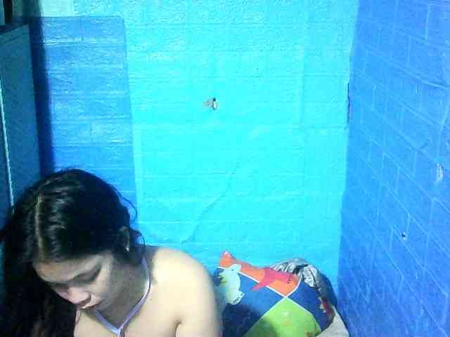 bigbooty24 webcam