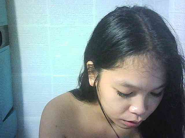 Velvetkiss24 webcam