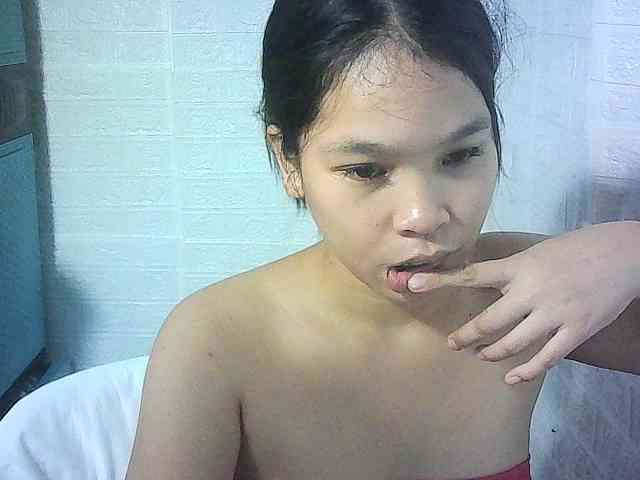 Velvetkiss24 webcam