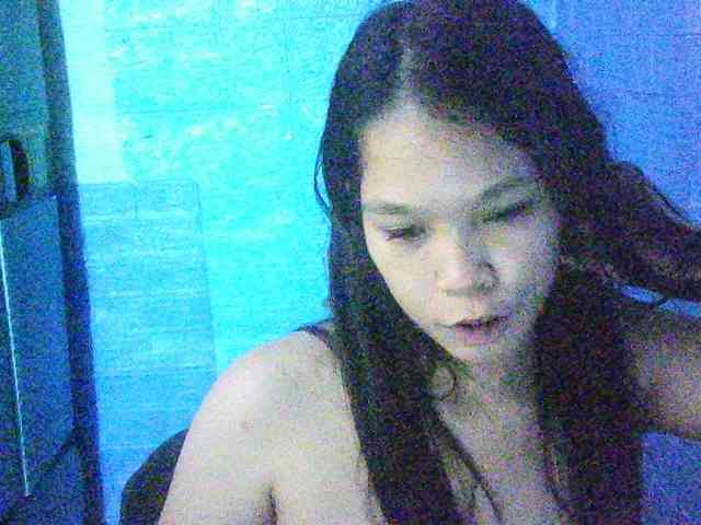 Velvetkiss24 webcam