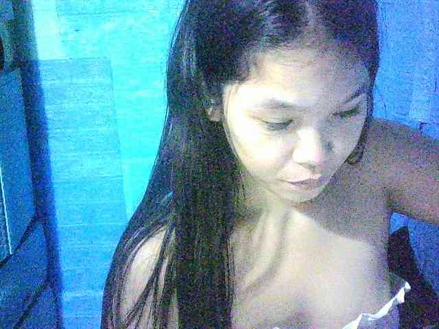 Velvetkiss24 webcam