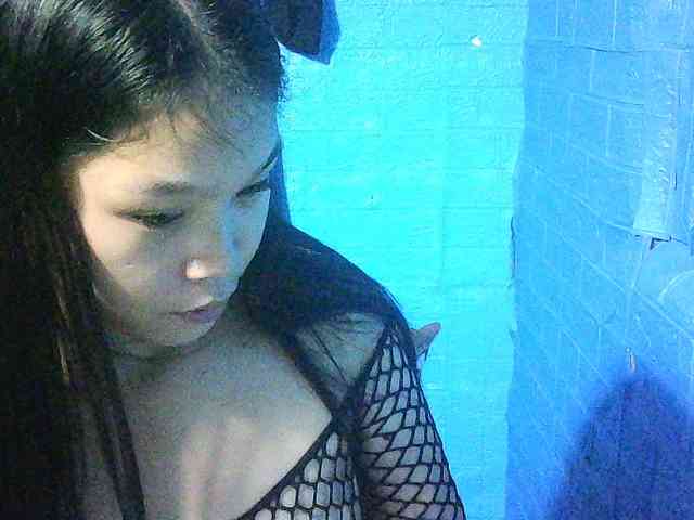 Bigbooty24's cam show statistics and live stream