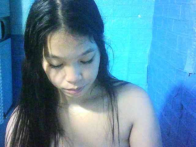 Velvetkiss24 webcam