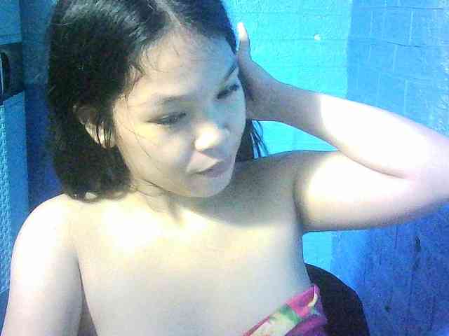 Velvetkiss24 webcam