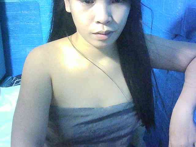 Velvetkiss24 webcam