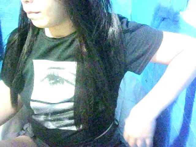 Velvetkiss24 webcam