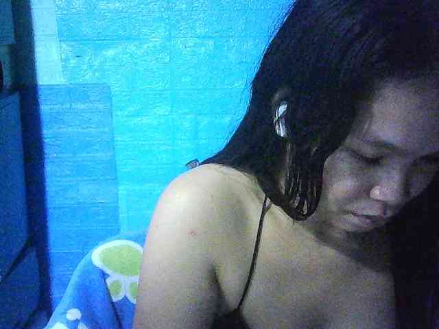 Velvetkiss24 webcam