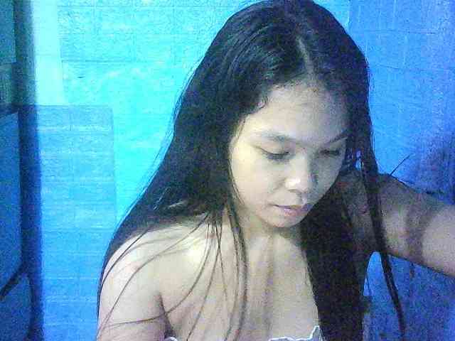 Velvetkiss24 webcam