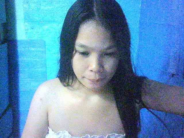 Velvetkiss24 webcam