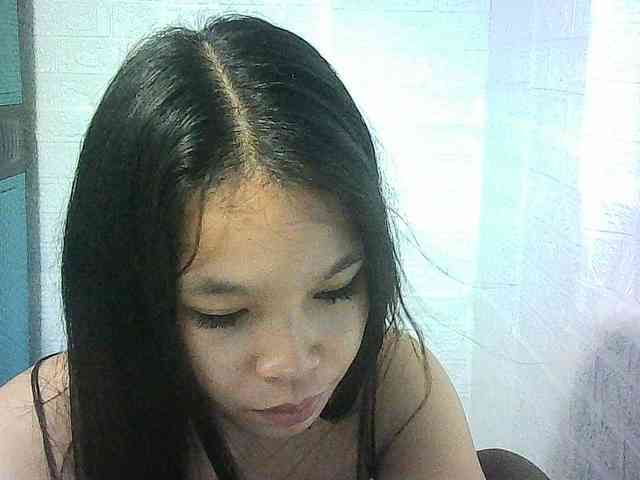 Velvetkiss24 webcam