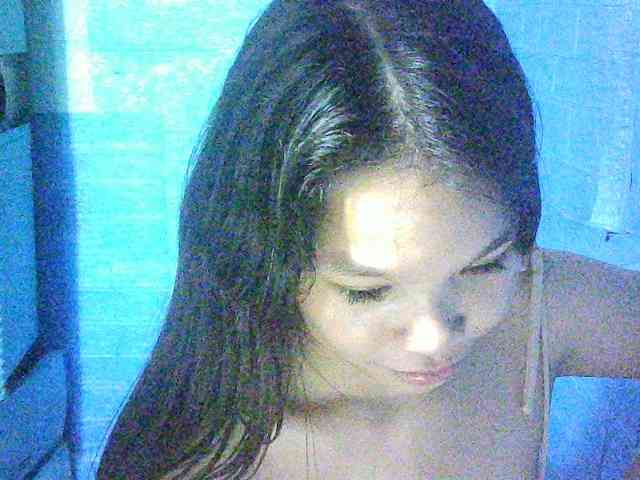Velvetkiss24 webcam