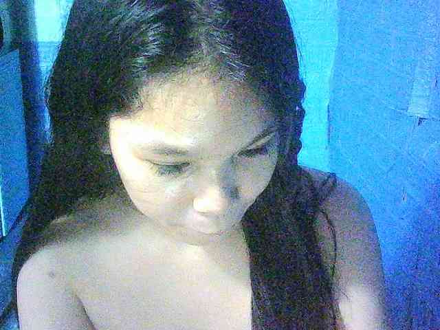 Velvetkiss24 webcam