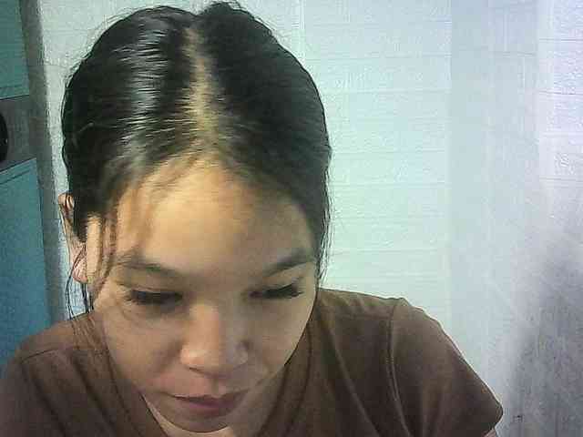 Velvetkiss24 webcam