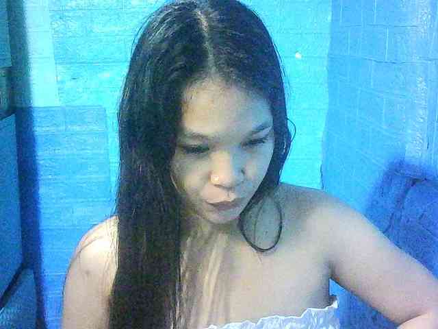 Velvetkiss24 webcam
