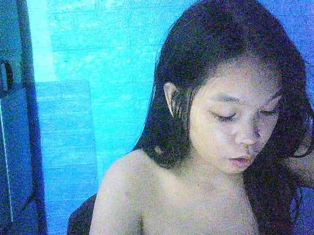 Velvetkiss24 webcam