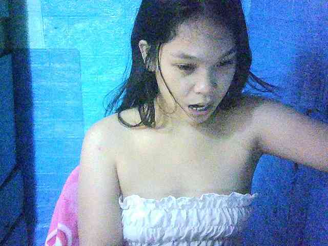 Velvetkiss24 webcam