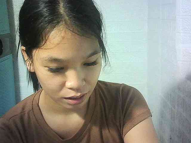 Velvetkiss24 webcam