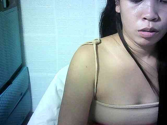 Velvetkiss24 webcam