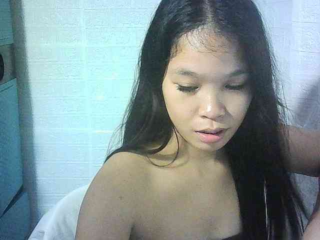 Velvetkiss24 webcam
