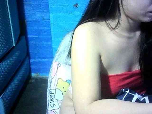 bigbooty24 webcam
