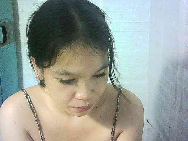 Velvetkiss24 webcam
