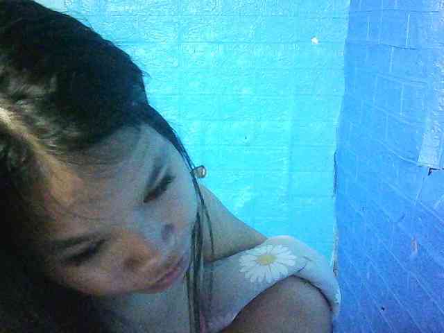Velvetkiss24 webcam