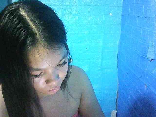 Velvetkiss24 webcam