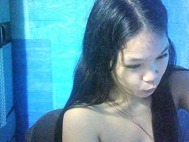 Velvetkiss24 webcam