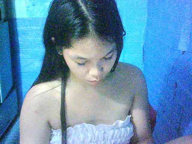 Velvetkiss24 webcam
