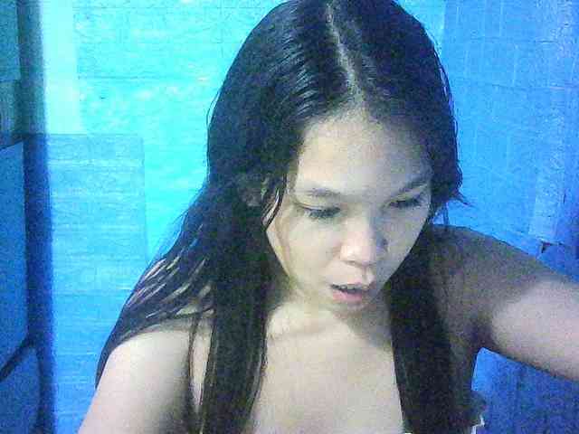 Velvetkiss24 webcam