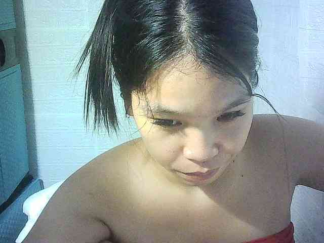 Velvetkiss24 webcam