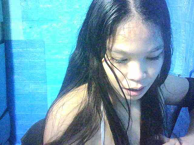 Velvetkiss24 webcam