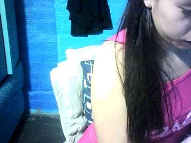 bigbooty24 webcam