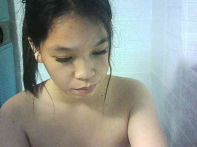 Velvetkiss24 webcam