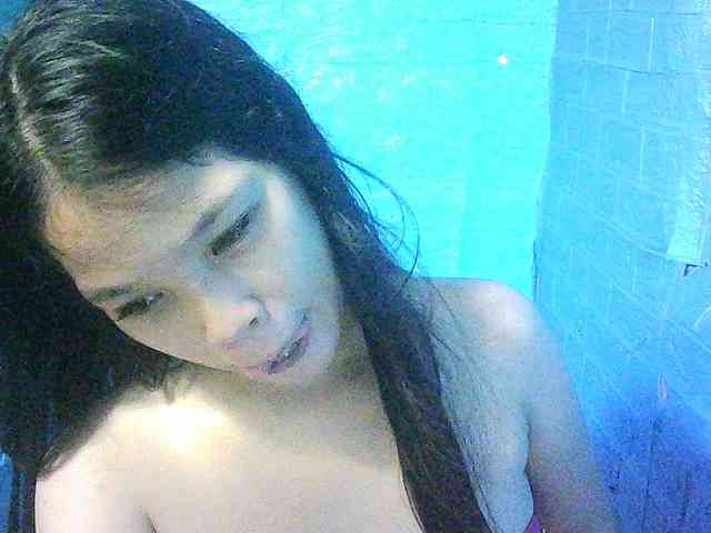Velvetkiss24 webcam