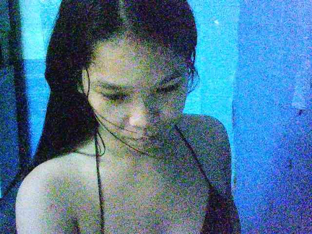 Velvetkiss24 webcam