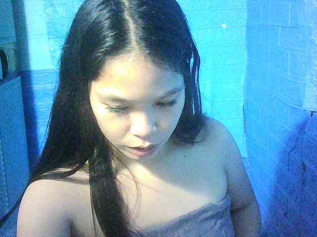 Velvetkiss24 webcam