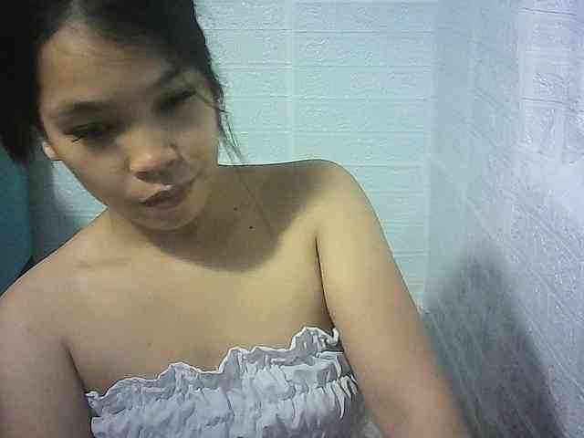 Velvetkiss24 webcam
