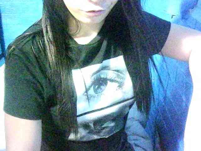 Velvetkiss24 webcam