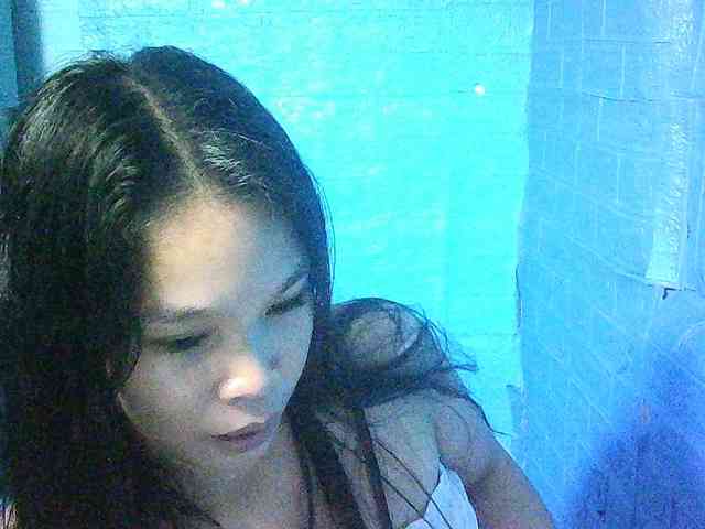 Velvetkiss24 webcam