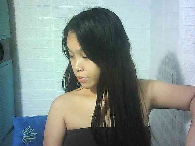 Velvetkiss24 webcam