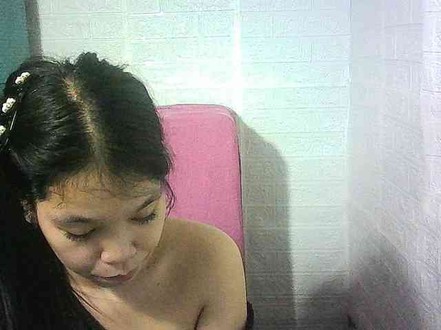 Velvetkiss24 webcam