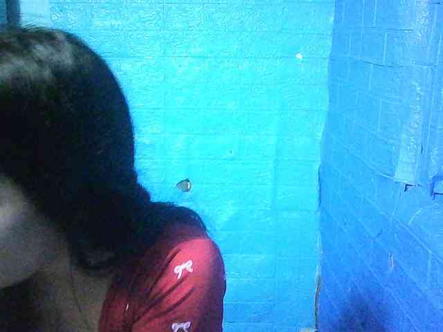 Velvetkiss24 webcam