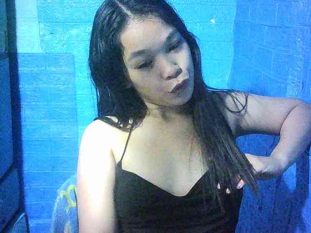 Velvetkiss24 webcam