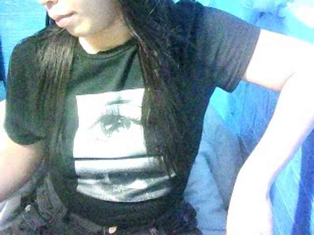 Velvetkiss24 webcam