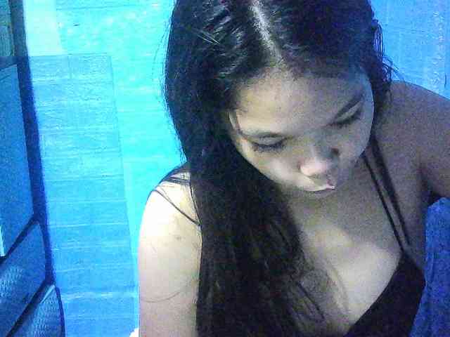 Velvetkiss24 webcam