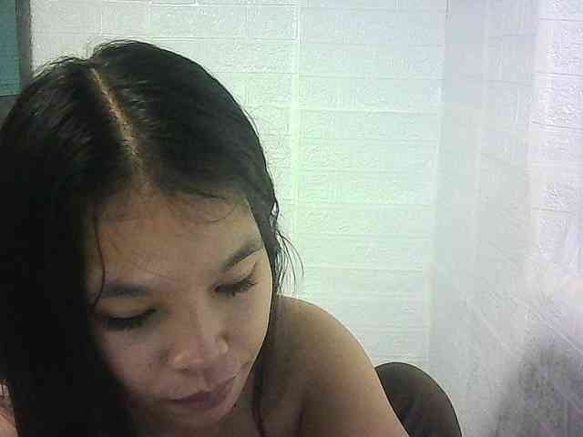 Velvetkiss24 webcam