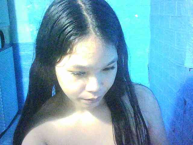 Velvetkiss24 webcam